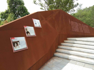 万山耐候钢挡土墙